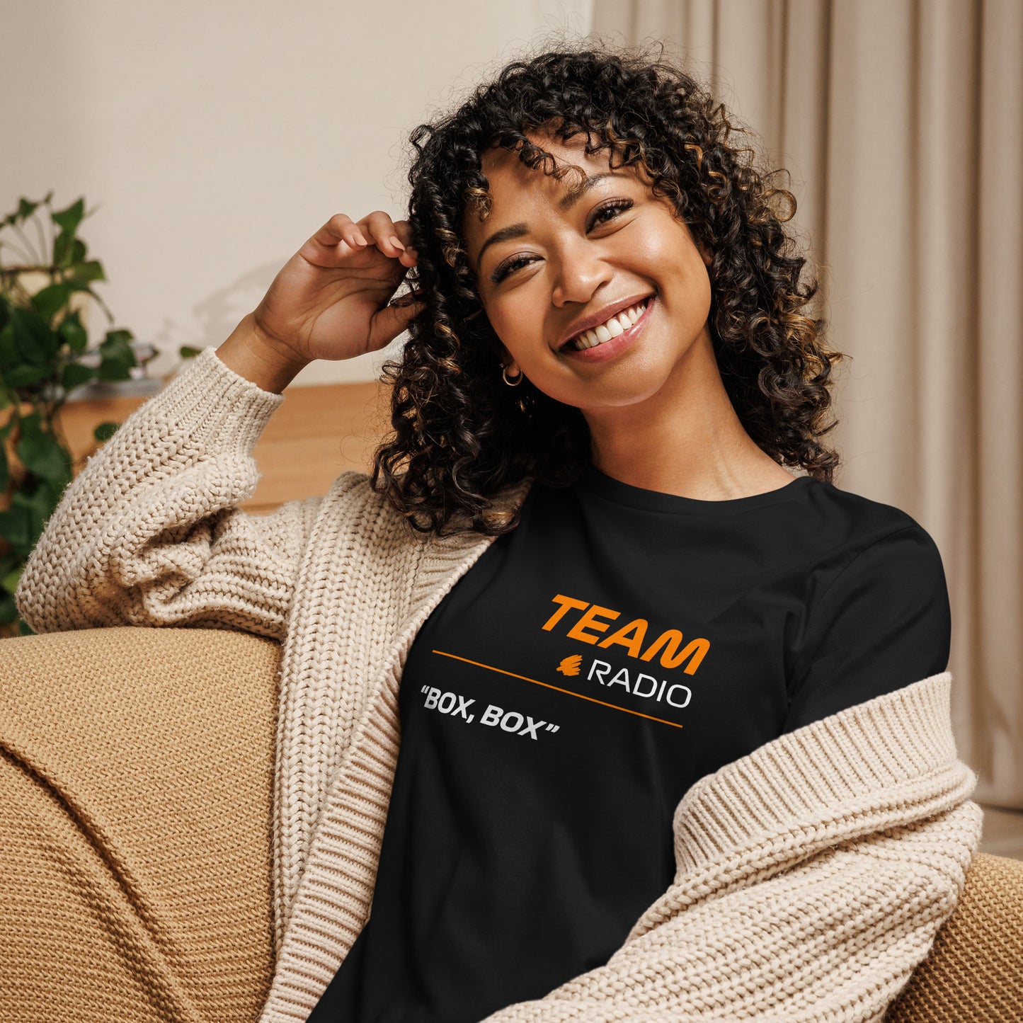 McLaren F1 Team Radio Women's Black Relaxed Fit T-Shirt