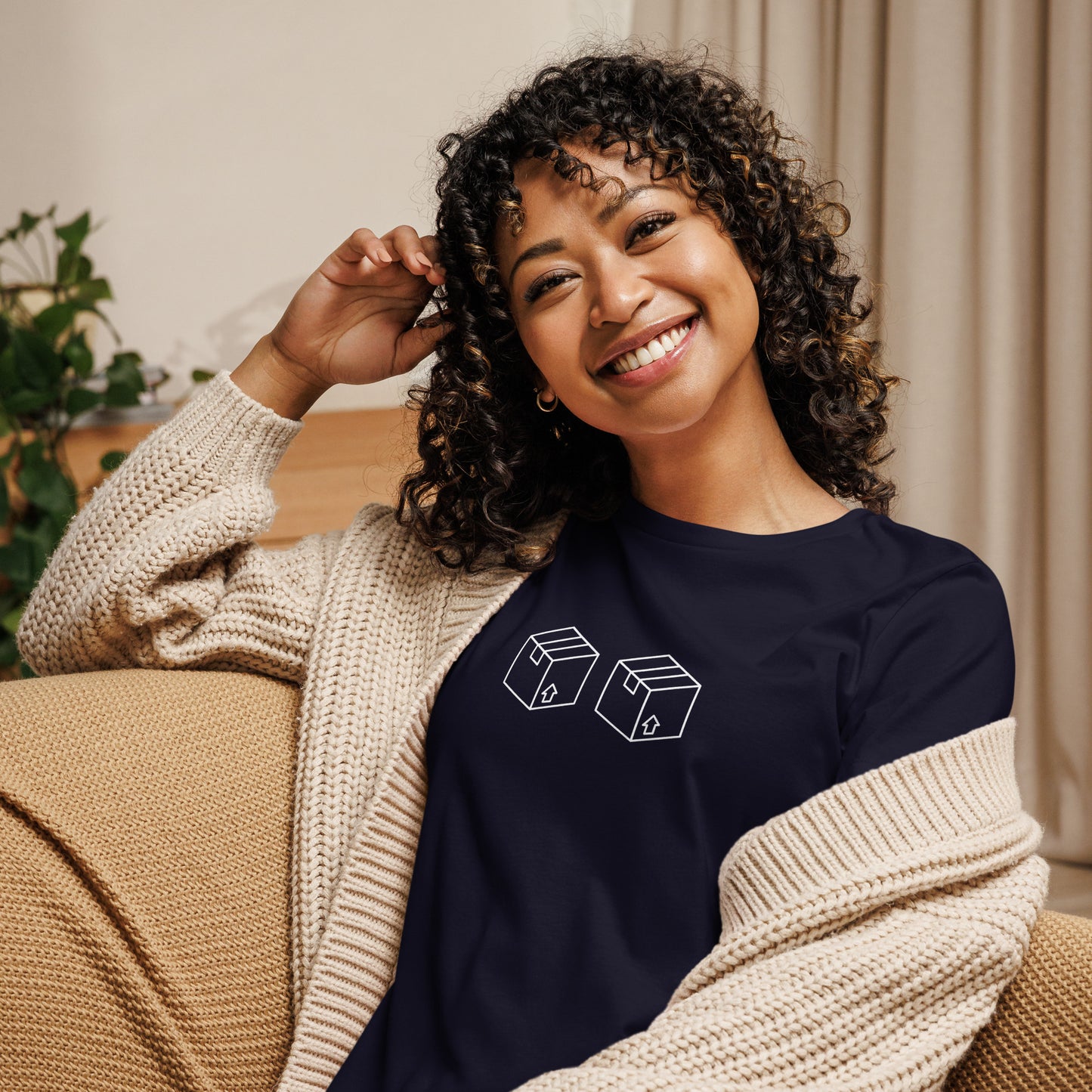 Box Box F1 Graphic Women's Relaxed T-Shirt in Navy Blue